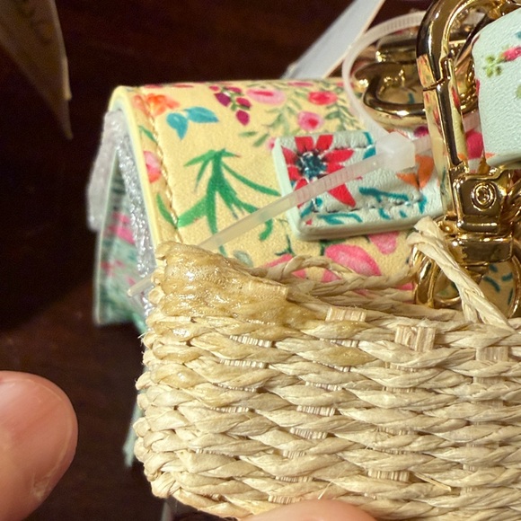 Betsey Johnson Floral Satchel NWT Ditsy Garden Top Handle Crossbody Cottagecore - Picture 12 of 12